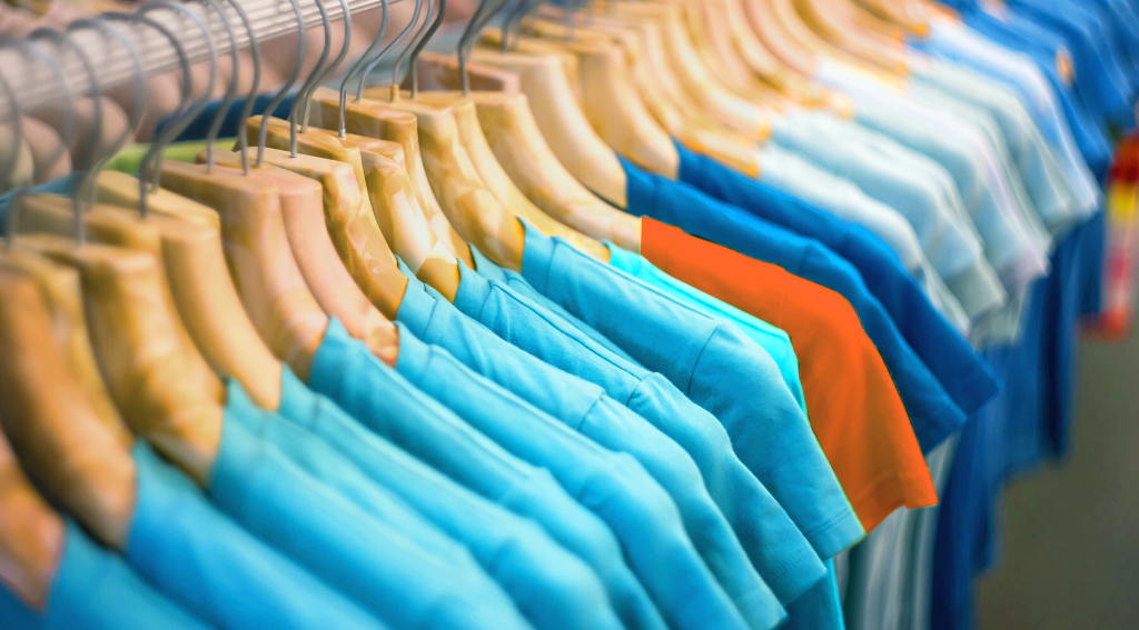 How To Increase Your Merch Sales at Events